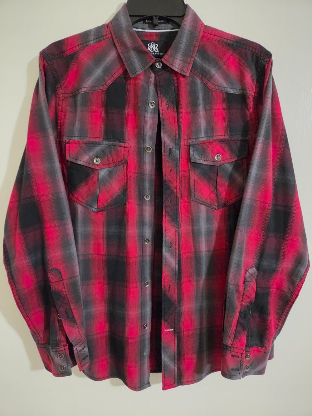 Rock & Republic Red Black Plaid Roll-Tab Sleeve Western Yoke Shirt - Size S